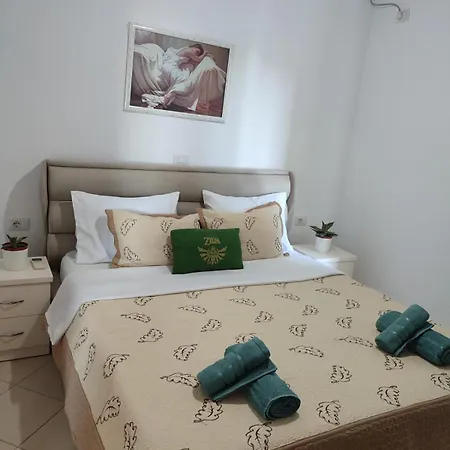 Luli * Saranda